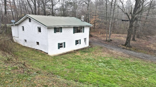 Foto del edificio - 1244 Rhyne Camp Rd