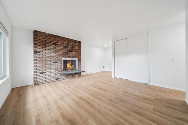 Foto del edificio - 5143-5145 SE Knight