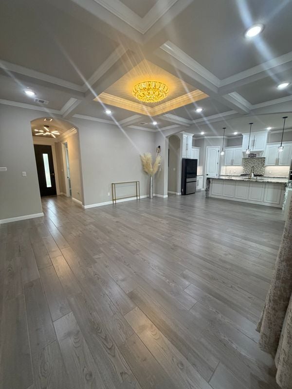 Building Photo - 4005 Gallivant Dr