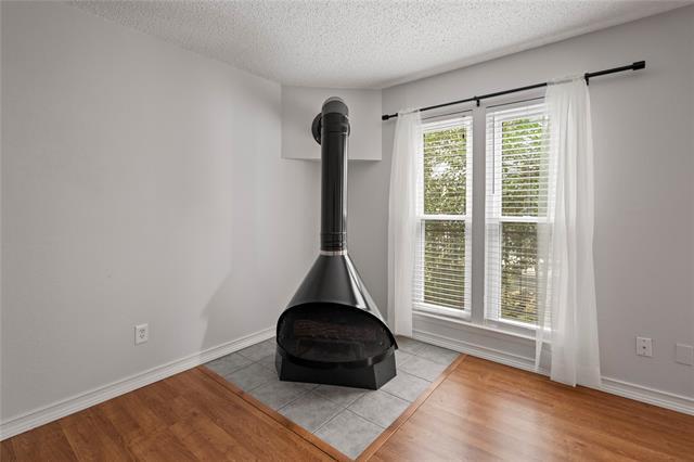 Foto del edificio - 4020 Holland Ave