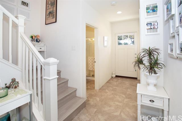 Building Photo - 91-1330-1330 Keoneula Blvd