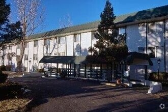 Building Photo - 8824 E Florida Ave