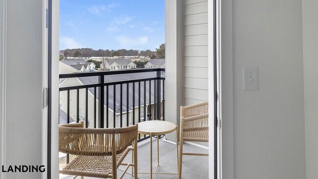 Building Photo - 2110 Birkhall St