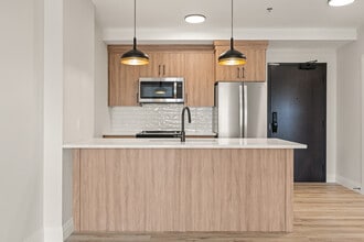 Building Photo - Trinity Gate - 4755 Walker Rd