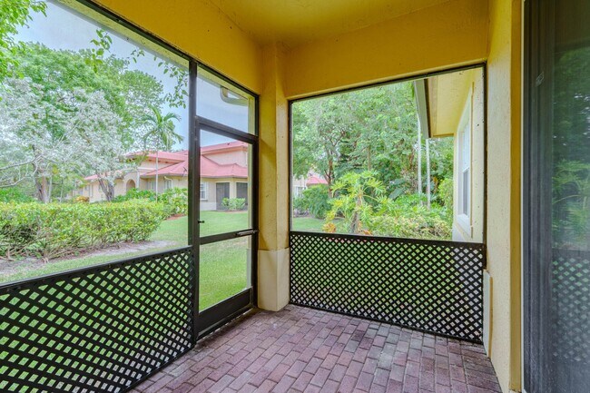 Foto del edificio - 5733 NW 119th Dr