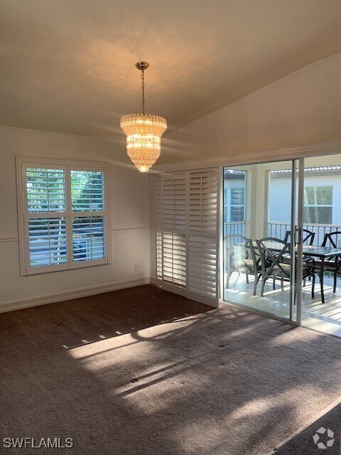 Building Photo - 300 Diamond Cir