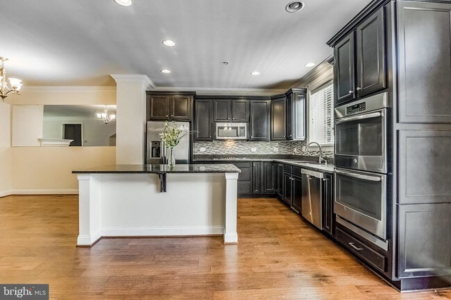 Foto del edificio - 10618 Canfield St