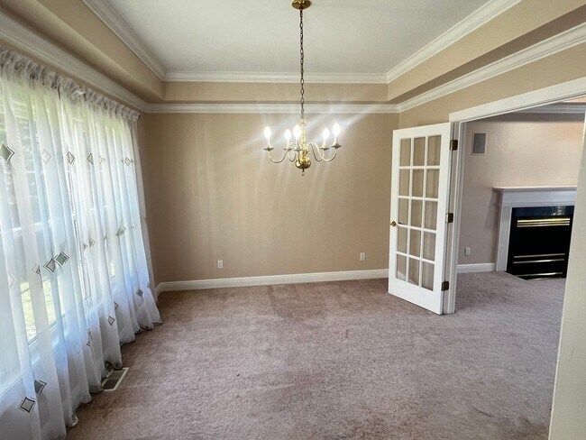 Foto del edificio - 2708 Bayhill Dr