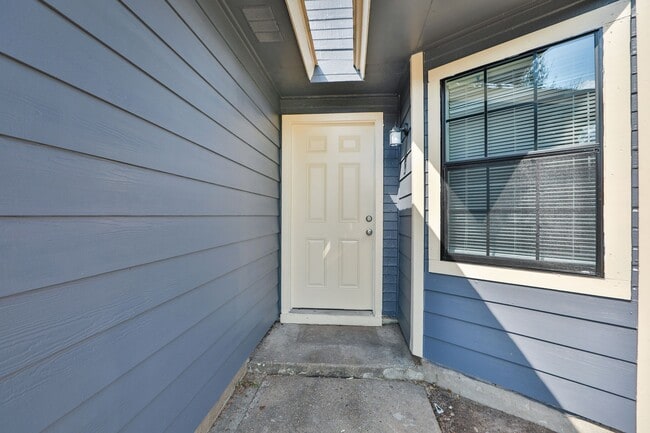 Building Photo - 24218 Jumping Jay Dr