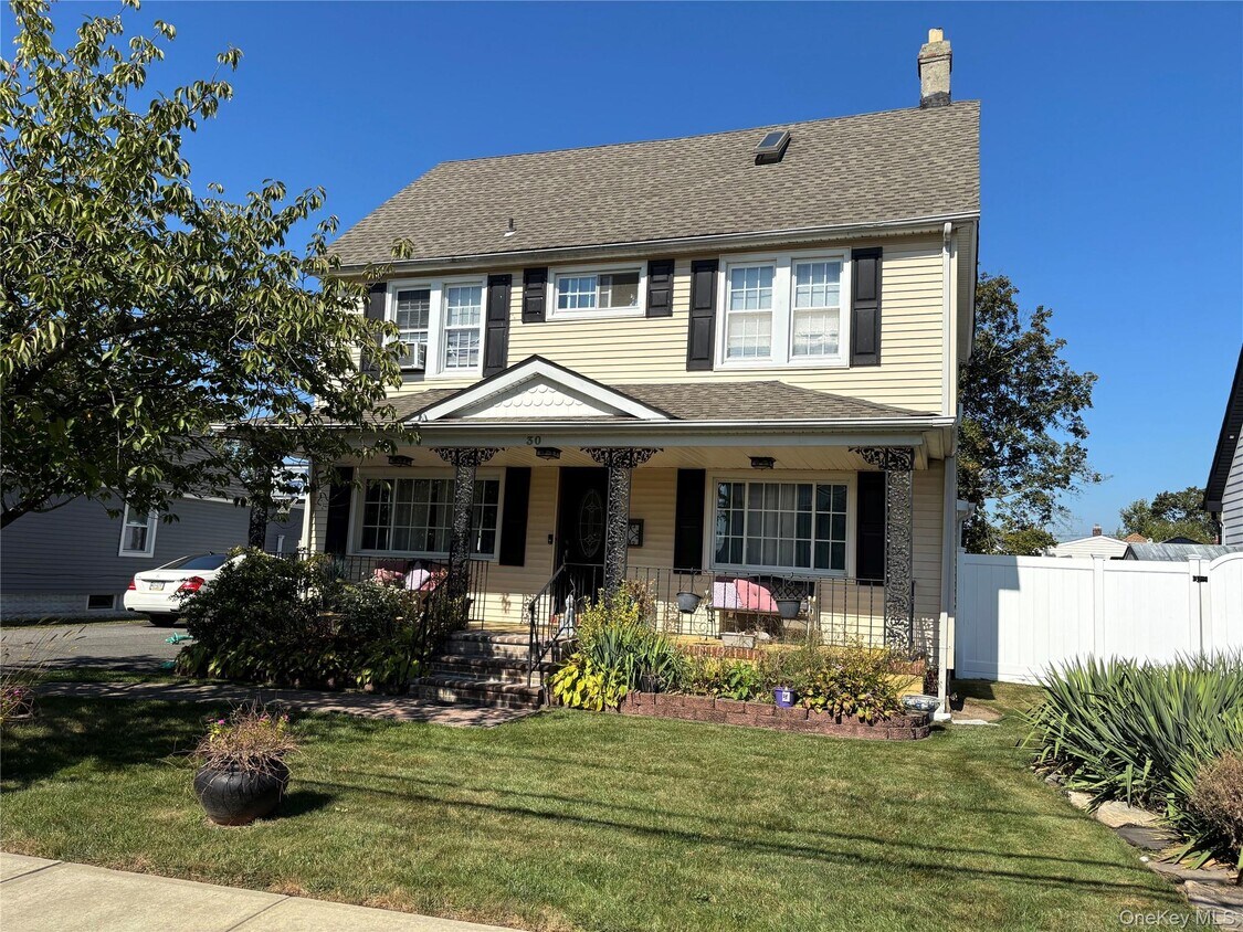 Foto principal - 30 Cary Pl