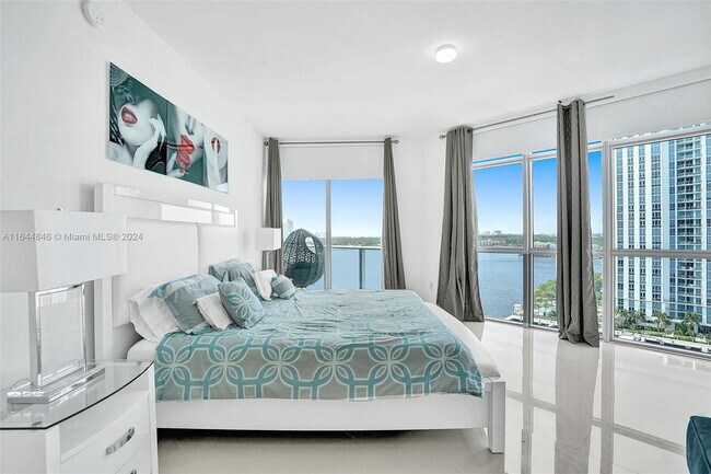 Foto del edificio - 17301 Biscayne Blvd
