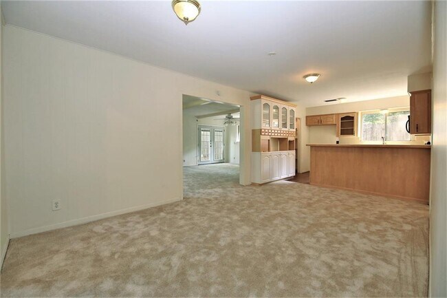 Foto del edificio - 9634 Bundy Ln