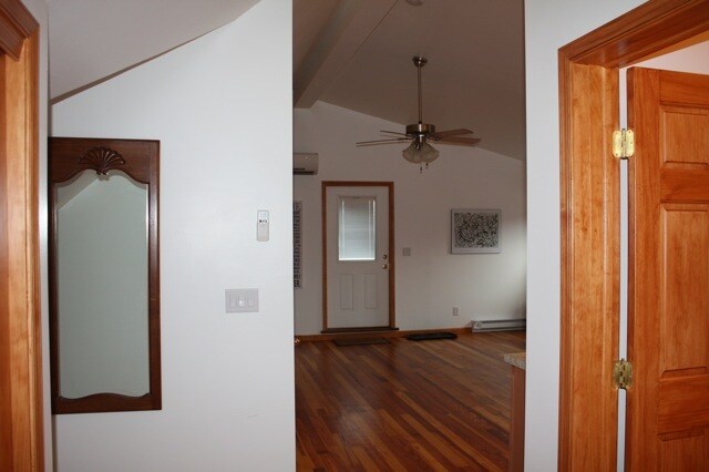 Foto del edificio - 311 Grant Ave