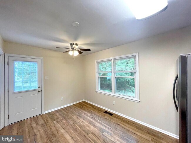 Building Photo - 2080 Peace Ct