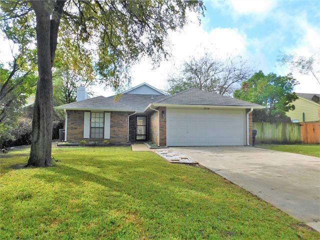 Foto principal - 2716 Mistywood Ln