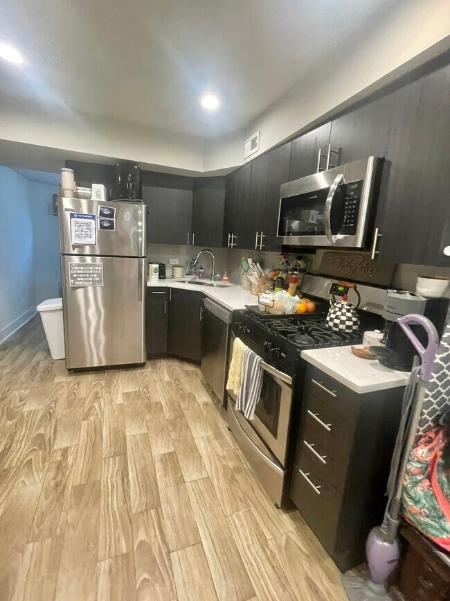 Foto del edificio - 3702 N Fremont St