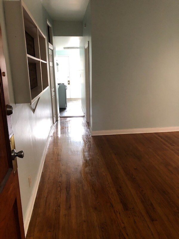 Building Photo - 5112 S Woodlawn Ave