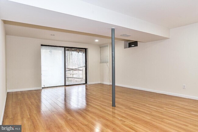Foto del edificio - 2317 Old Trail Dr