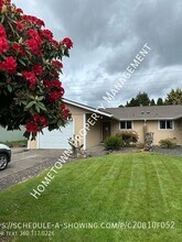 Building Photo - 214 65th Way SW
