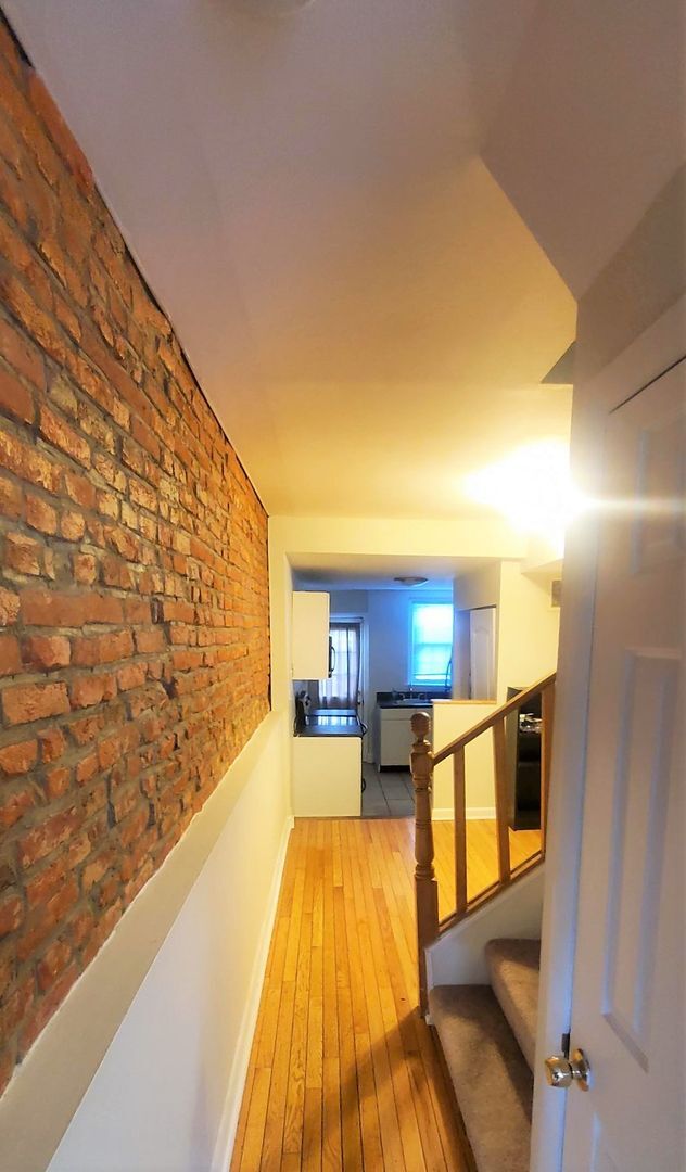 Foto del edificio - 904 S.Potomac St/2 Bedroom, 1 Bath in Canton