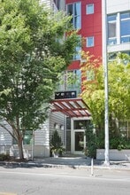 Building Photo - 401 9th Ave N