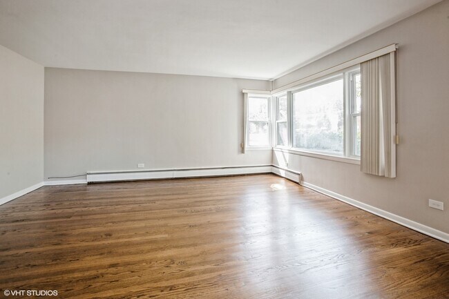 Foto del edificio - 1247 N Northwest Hwy