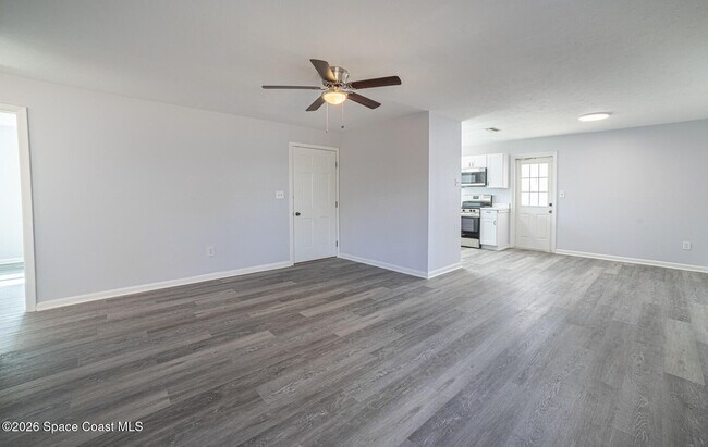 Foto del edificio - 3332 Elder St