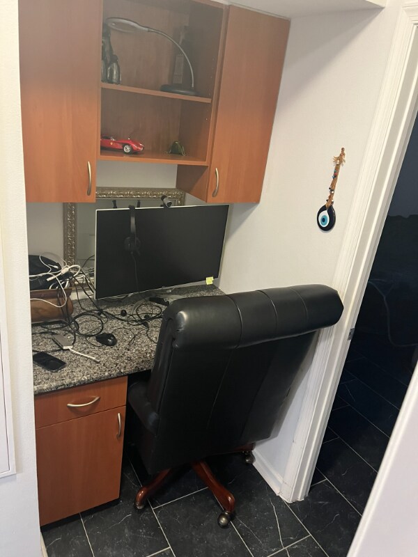 Building Photo - 13500 Derry Glen Ct