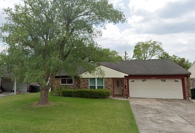 Building Photo - 11910 Hunkler Dr