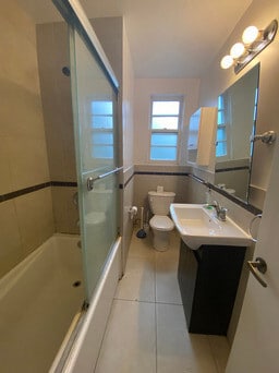 Photo du bâtiment - 6645 Rue De Terrebonne