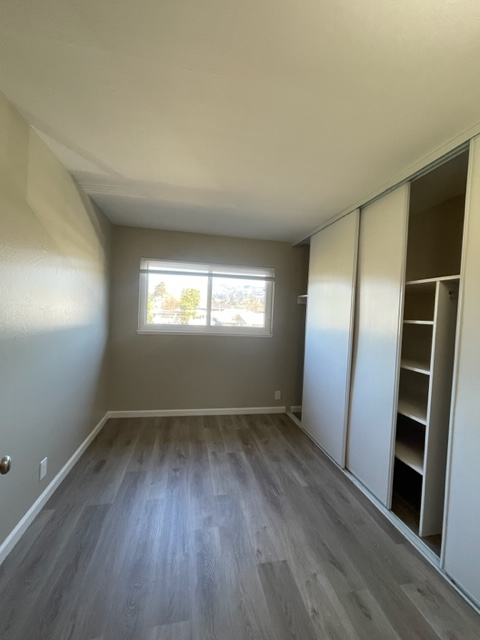 Foto del edificio - 5499 Claremont Ave