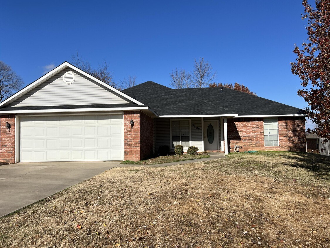 5107 Crossover St, Fort Smith, AR 72916 House Rental in Fort Smith, AR