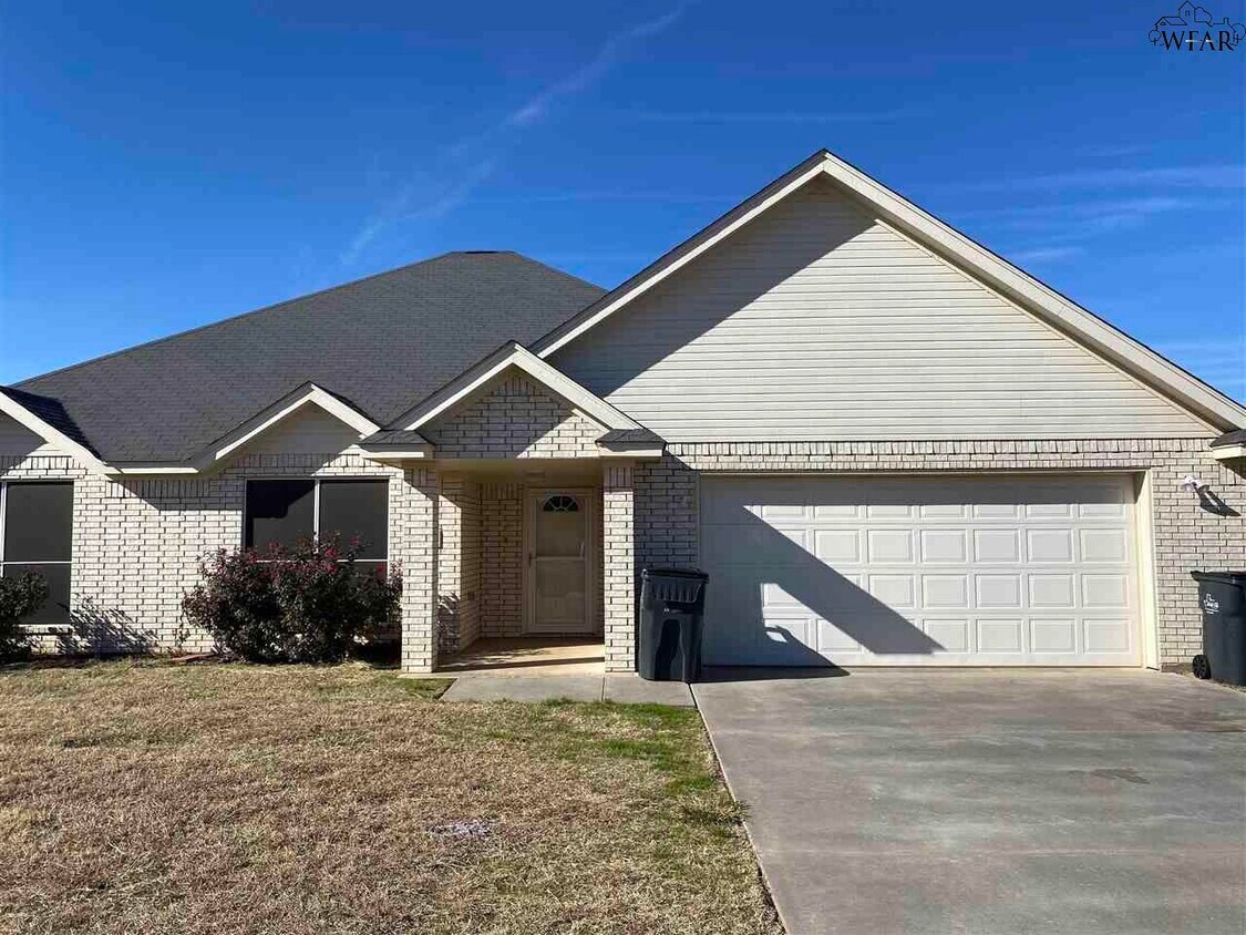 5146 Royalwood Dr, Wichita Falls, TX 76302 House Rental in Wichita Falls, TX