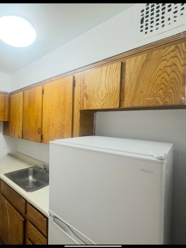 Building Photo - 4305 49th St