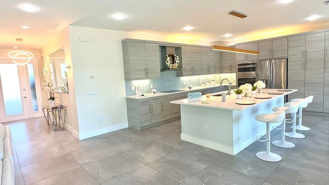 Foto del edificio - Green River Court, Delray Beach, FL 33446 - 6 BR 5 BA single-family home