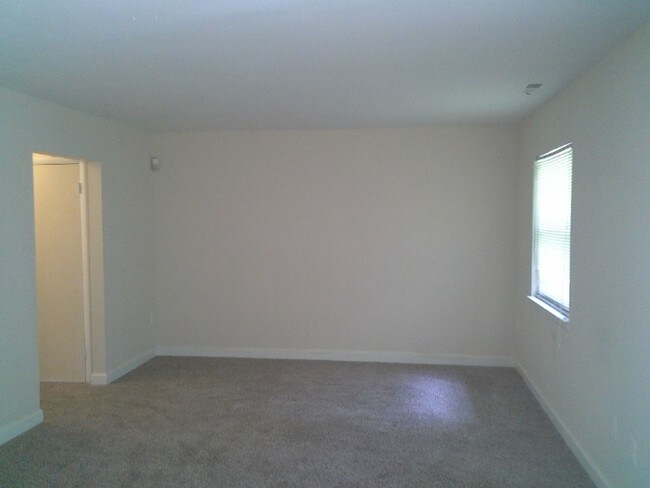 Foto del edificio - 1217 Marcy Ave
