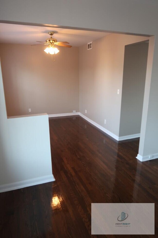 Foto del edificio - 4235 N Lamon Ave