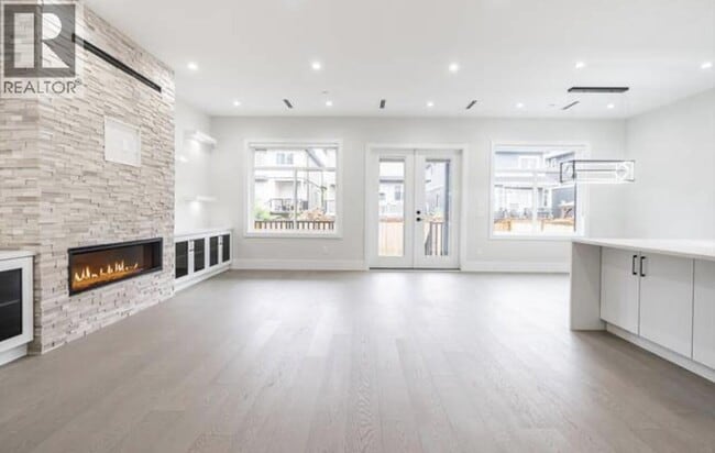 Photo du bâtiment - 23087-23134 134 Loop