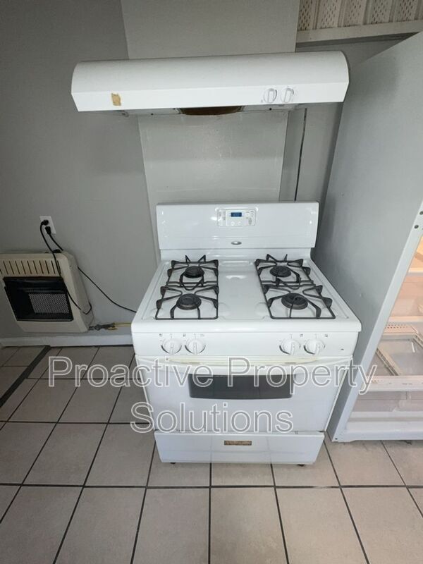 Foto del edificio - 534-534 Cherry St