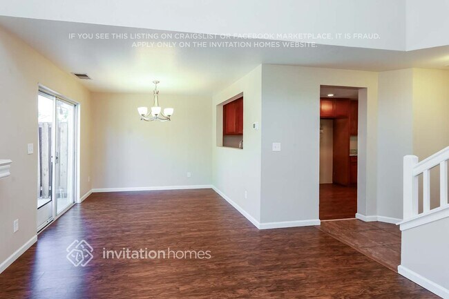Foto del edificio - 1802 Gardenia Ct