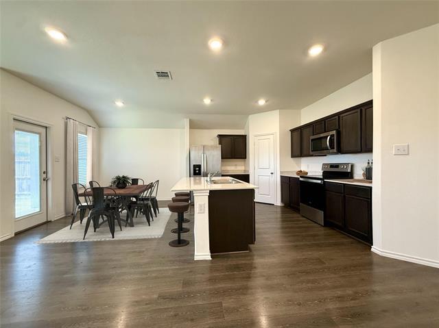 Building Photo - 3424 Sweetwater Way