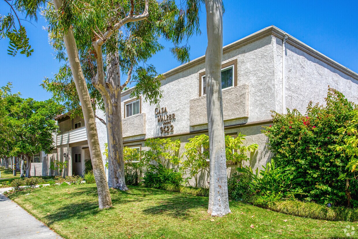 Casa Walker Apartments in Cypress, CA Westside Rentals