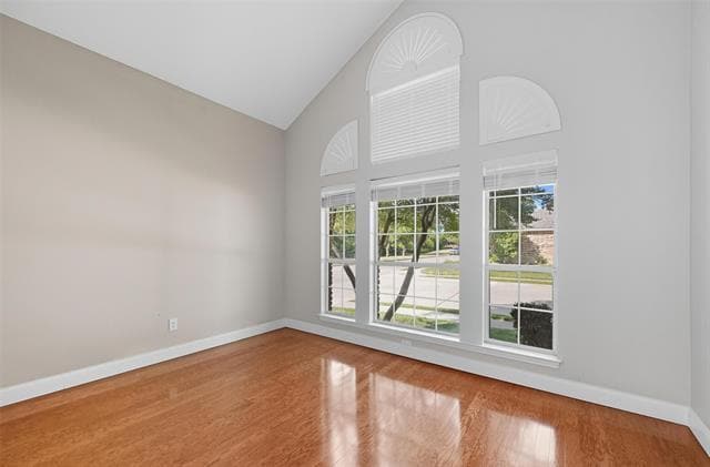 Building Photo - 2704 Picasso Pl