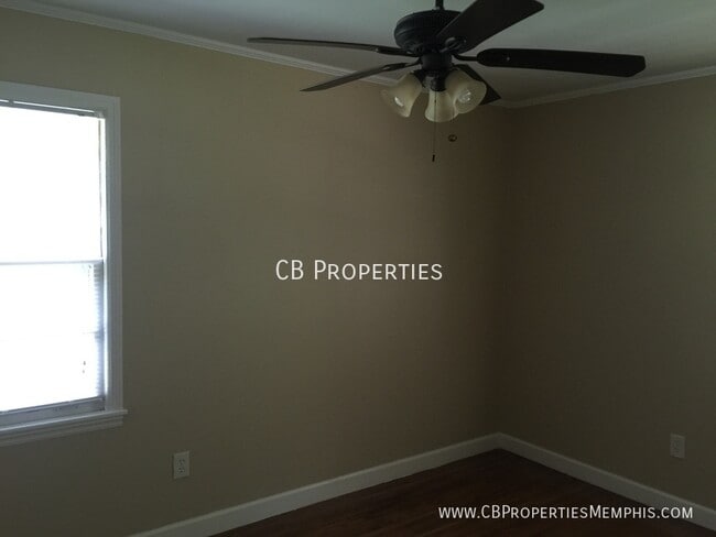 Building Photo - 2970 Chaucer Ln
