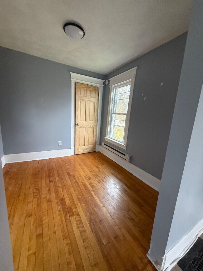 Foto del edificio - 912 Saratoga St