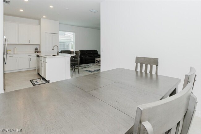 Foto del edificio - 18461 Copperhead Dr