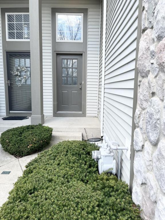 Building Photo - 3172 Bromley Ln.