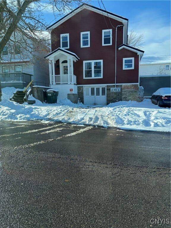 Primary Photo - 130 W 3rd St
