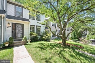 Building Photo - 4731 Leyden Way