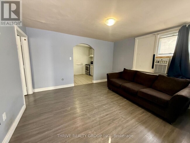 Building Photo - 1203 Dundas St